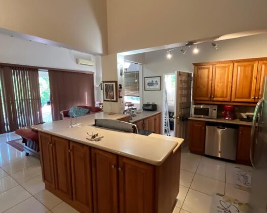 CASCADE RIVER GARDENS PENTHOUSE FOR SALE – Fully Furnished 3 Bed, 3 Bath