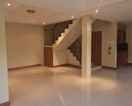 Spacious 3 Bedrooms Luxury Townhouse Living at San Fabien Rd, Springfield Gardens, Gasparillo