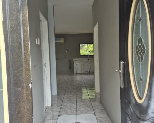 Aranguez Upstairs Apartment for Sale – 2 Bedrooms – $1,275,000